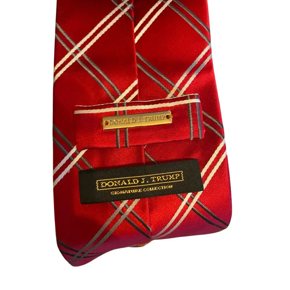 Donald J Trump Signature Collection Red Plaid Silk Neck Tie USA‎